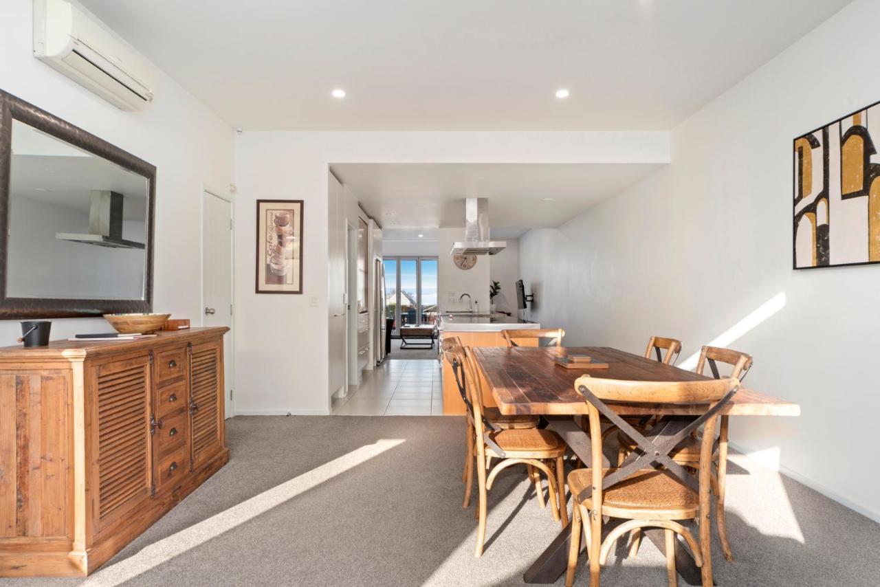 Lakeview Luxury - Taupo Holiday Apartment Экстерьер фото